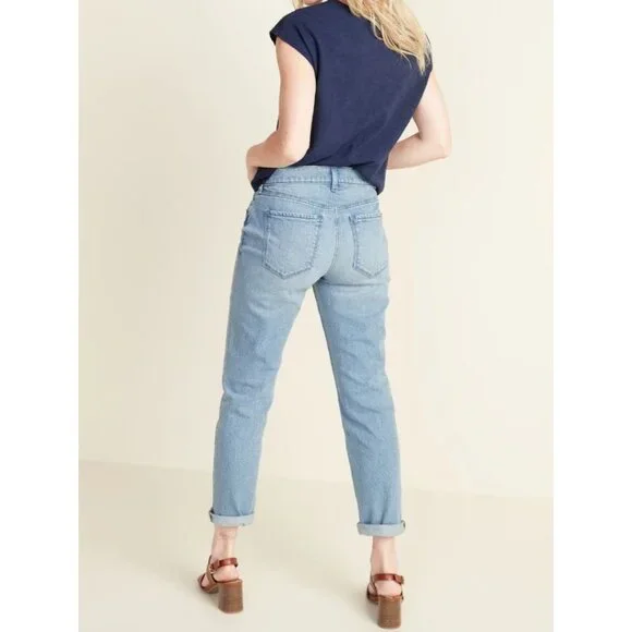 OLD NAVY Women's Clean Garcia Boyfriend Mid-Rise Straight Ankle Jeans Sz 14 - Picture 2 of 7